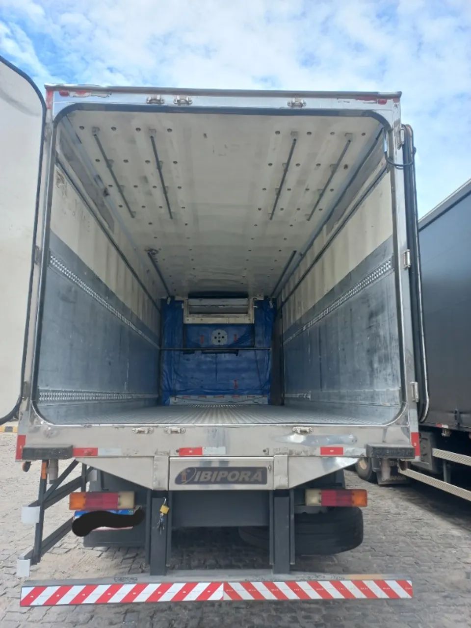 Atego 1719 - Foto 3