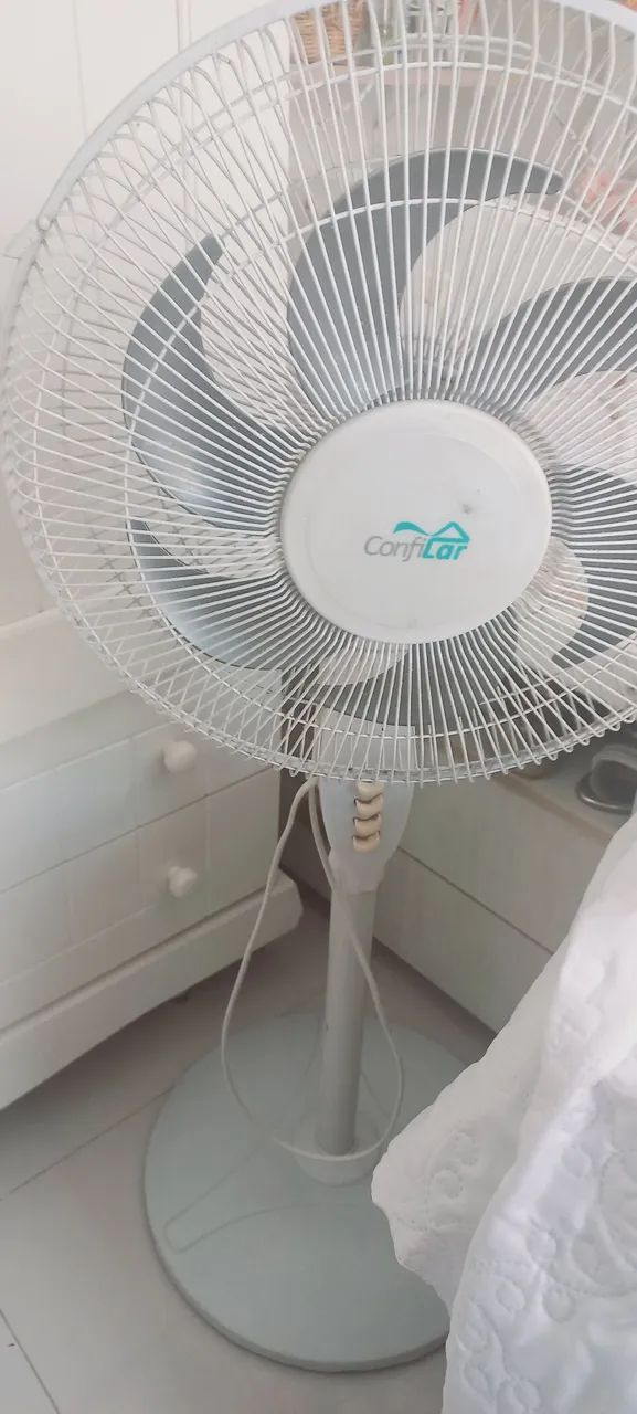 Ventilador de pé 