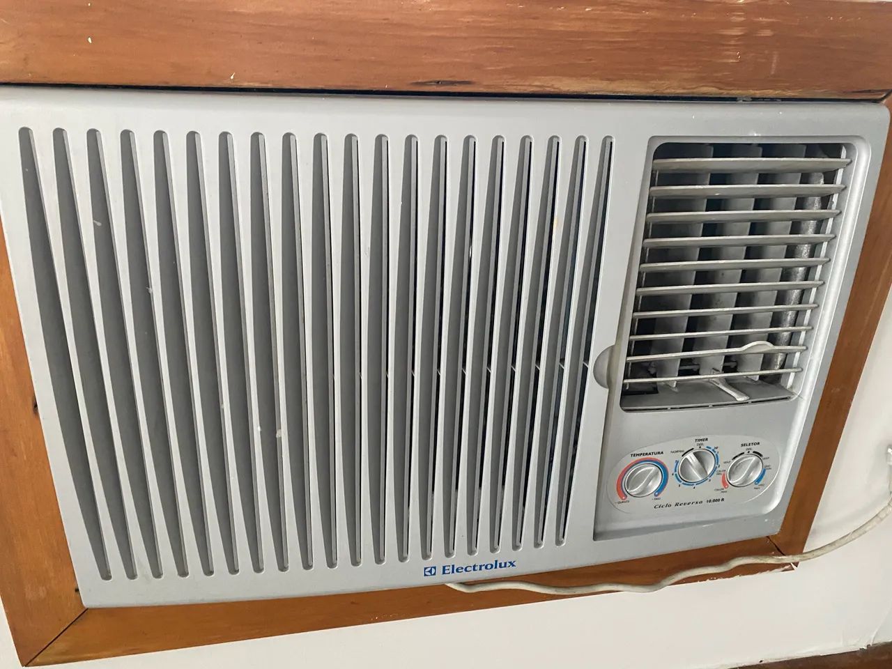 Ar-Condicionado Electrolux 10.000 BTUs Quente e Frio - Ciclo Reverso
