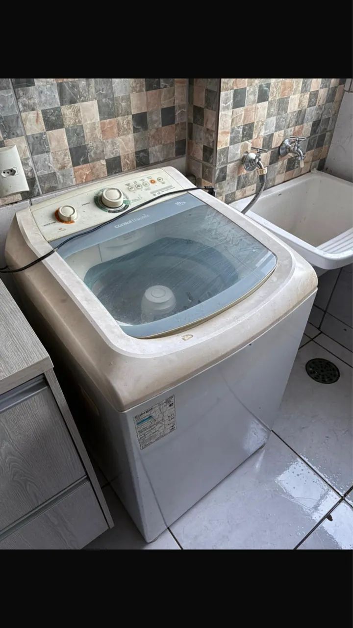 MÁQUINA DE LAVAR 