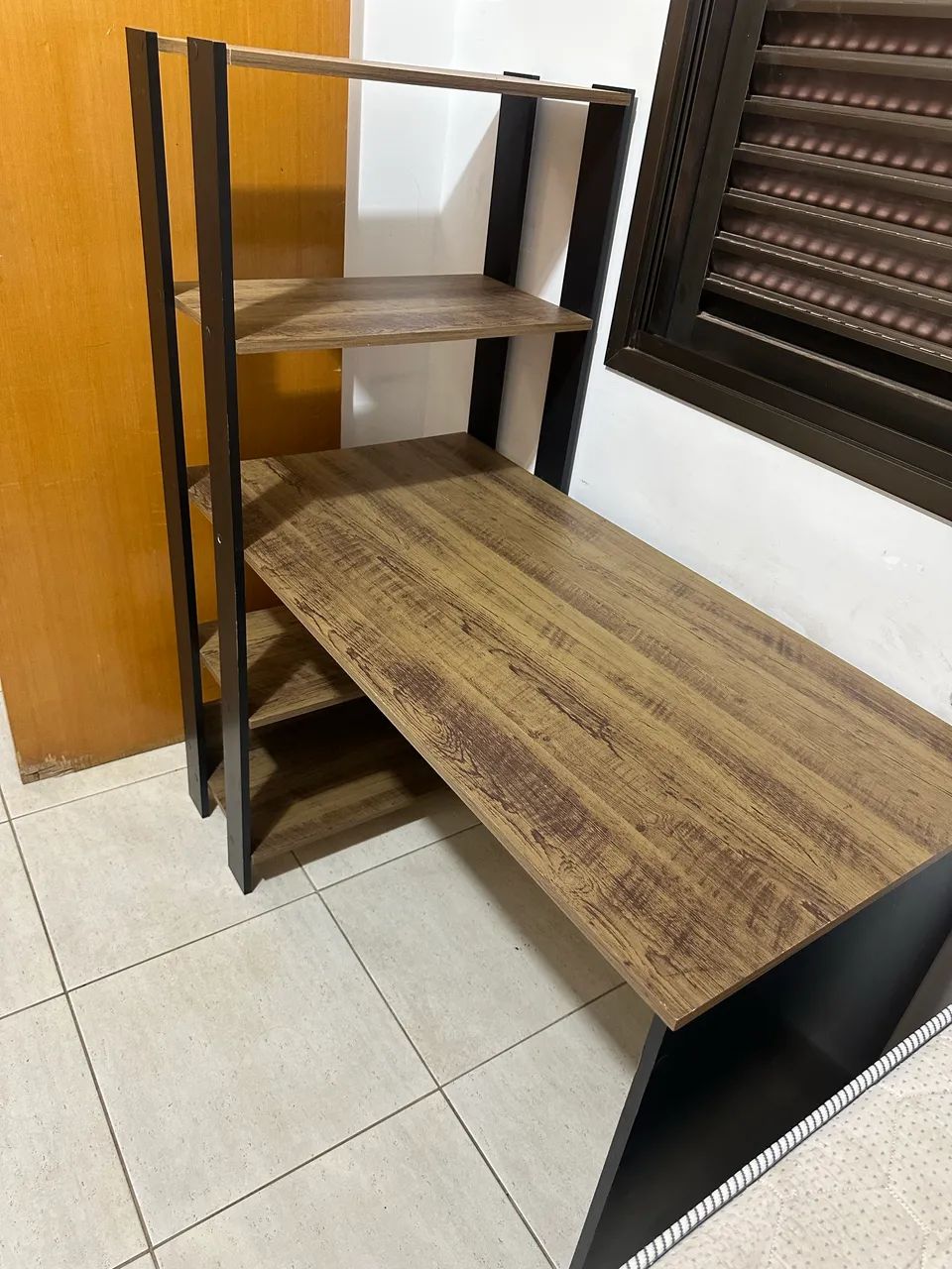 Vendo mesinha estudo/escritório