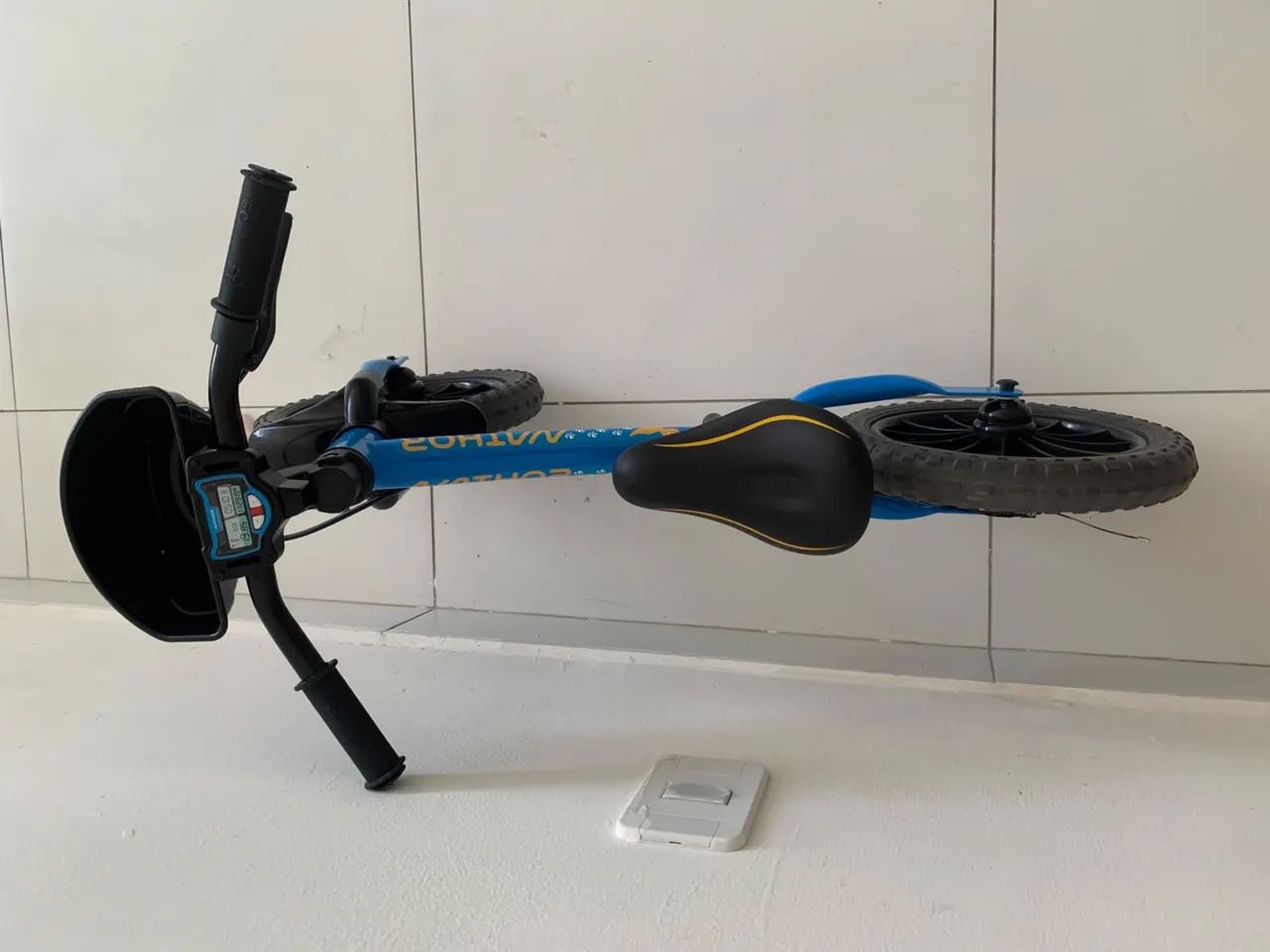 VENDO BICICLETA EQUILÍBRIO INFANTIL DINO SEM PEDAL - Foto 3