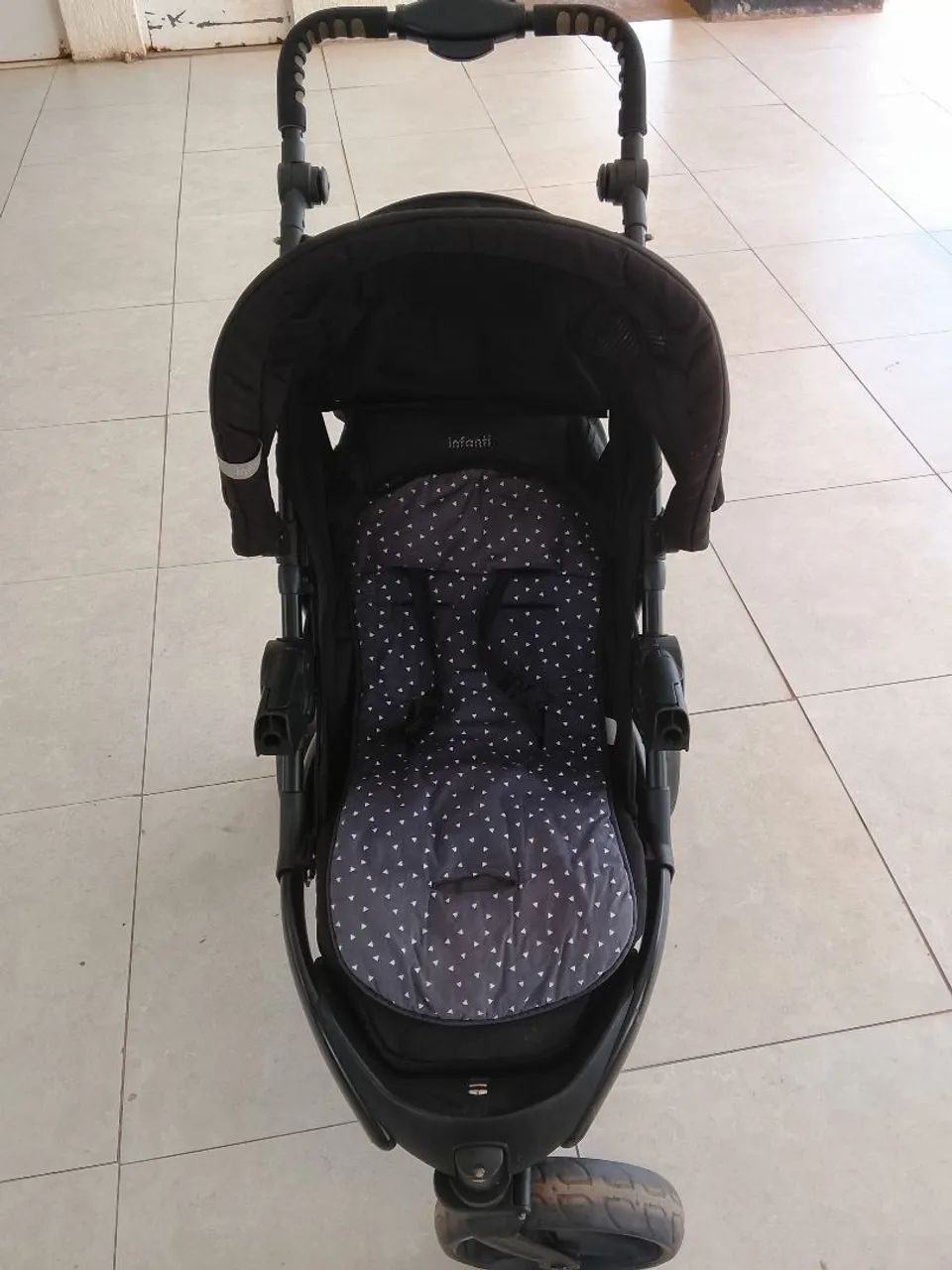 Carrinho de bebe. - Foto 4