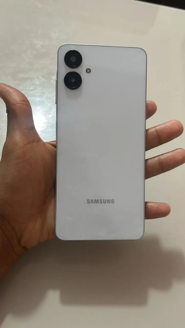 Samsung a06