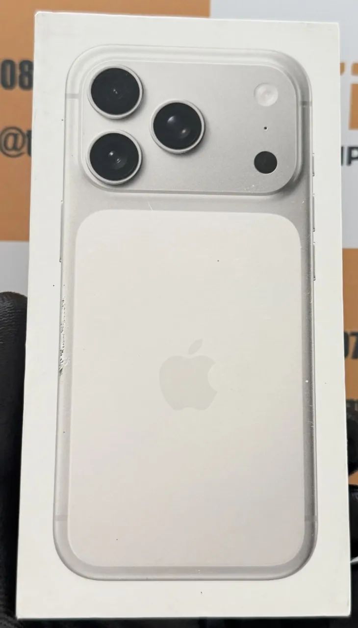 iPhone 17 Pro 256GB Branco Silver
