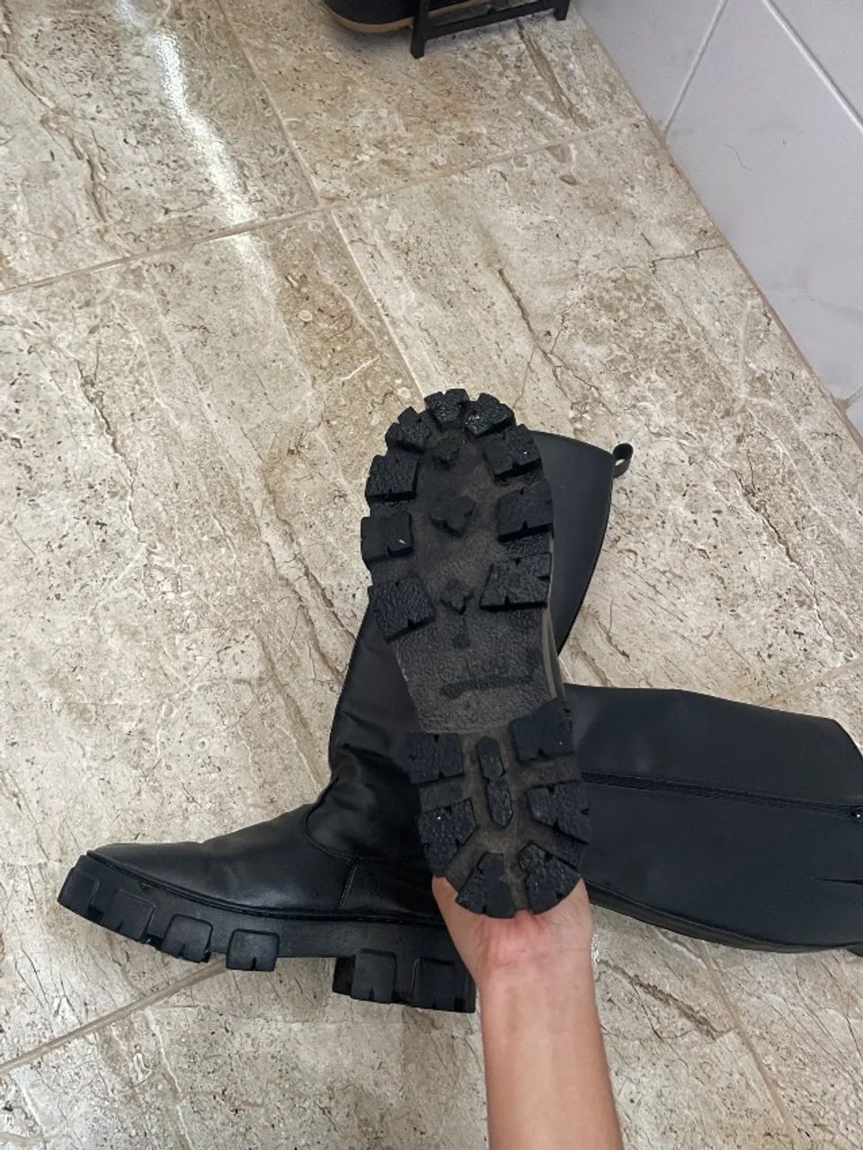 Bota DUBUY praticamente nova  - Foto 3