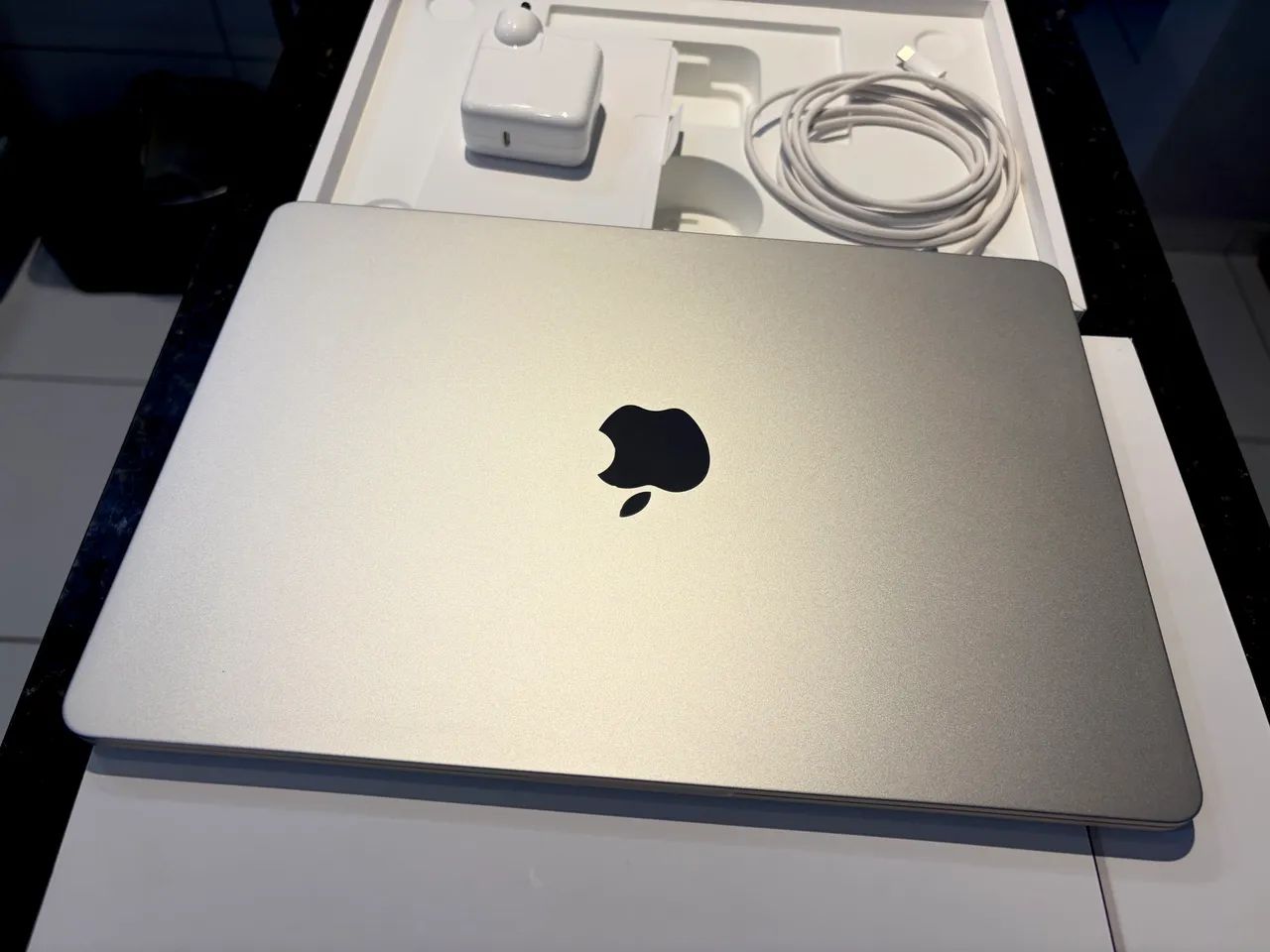 MacBook Air M3 ( 16 G i G A S ) - Notebooks - Bancários, João