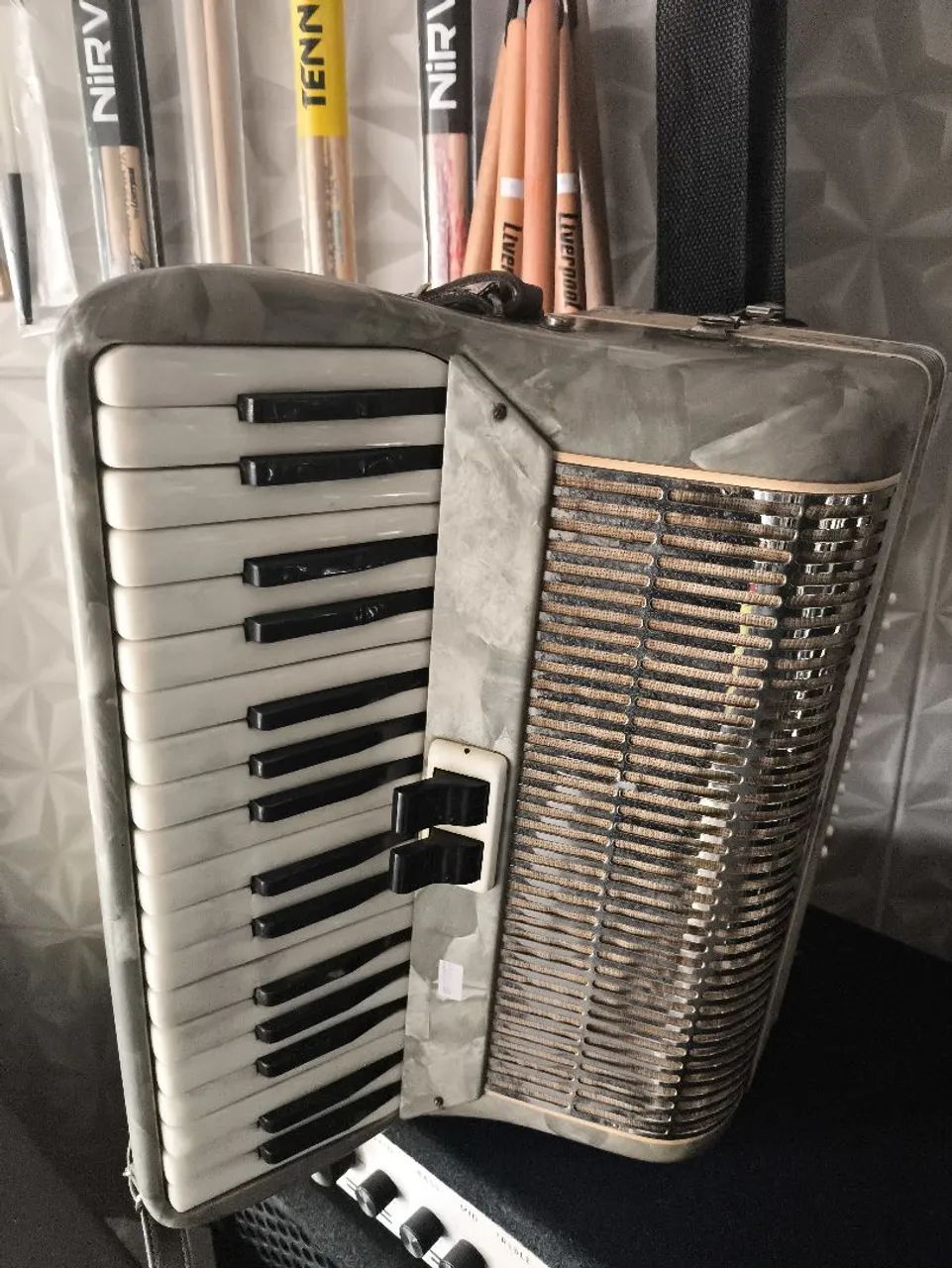 Acordeon Universal 48 baixos - Foto 4