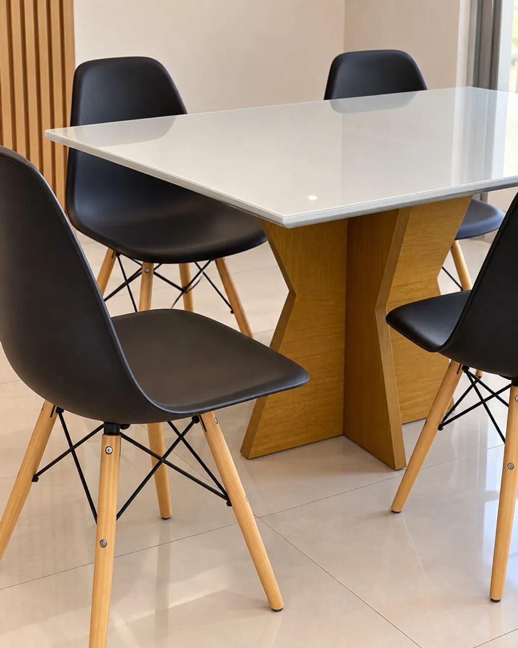 Mesa de jantar + 4 cadeiras | 120x80cm - Foto 4