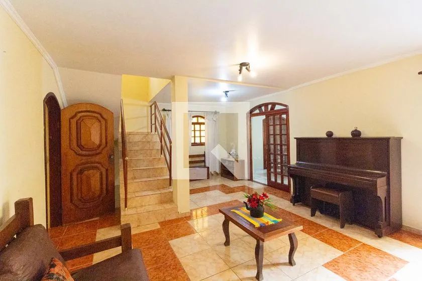 Casa à Venda - Vila Yara, 5 Quartos, 397 m2