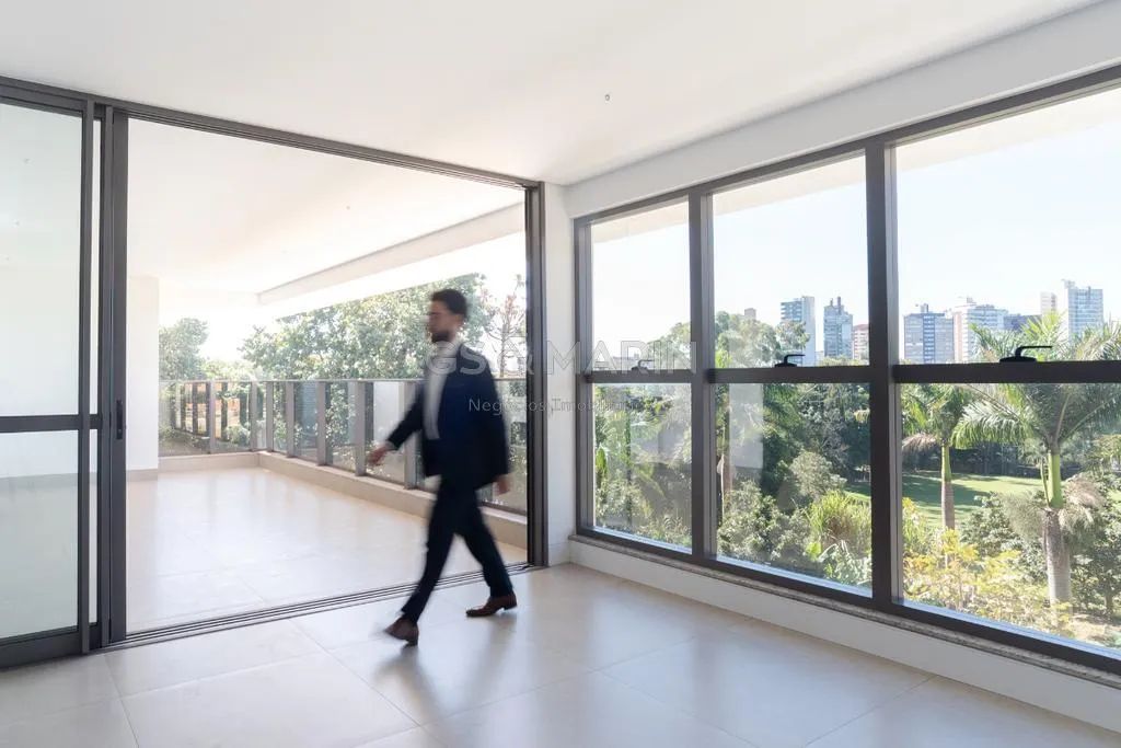 Apartamento à venda no Ed. MayFair, Nova Prochet