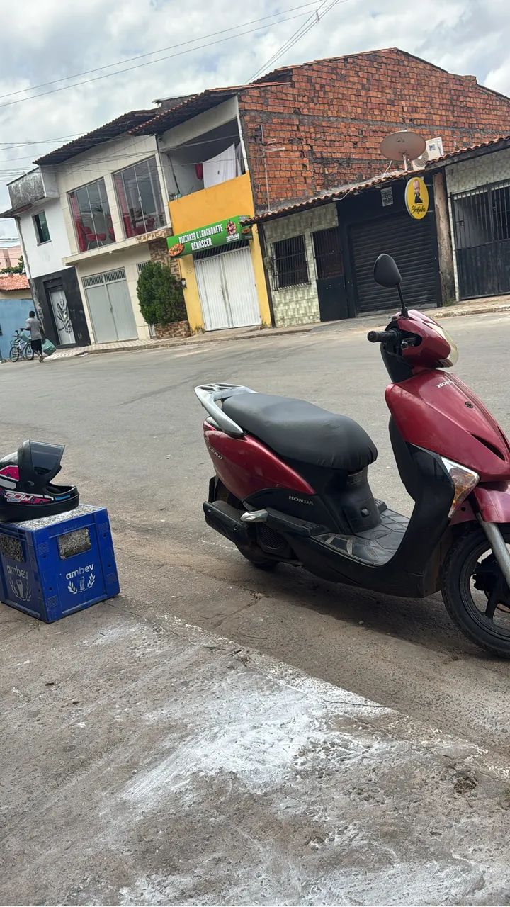 Moto Honda Lead Automática  - Foto 4