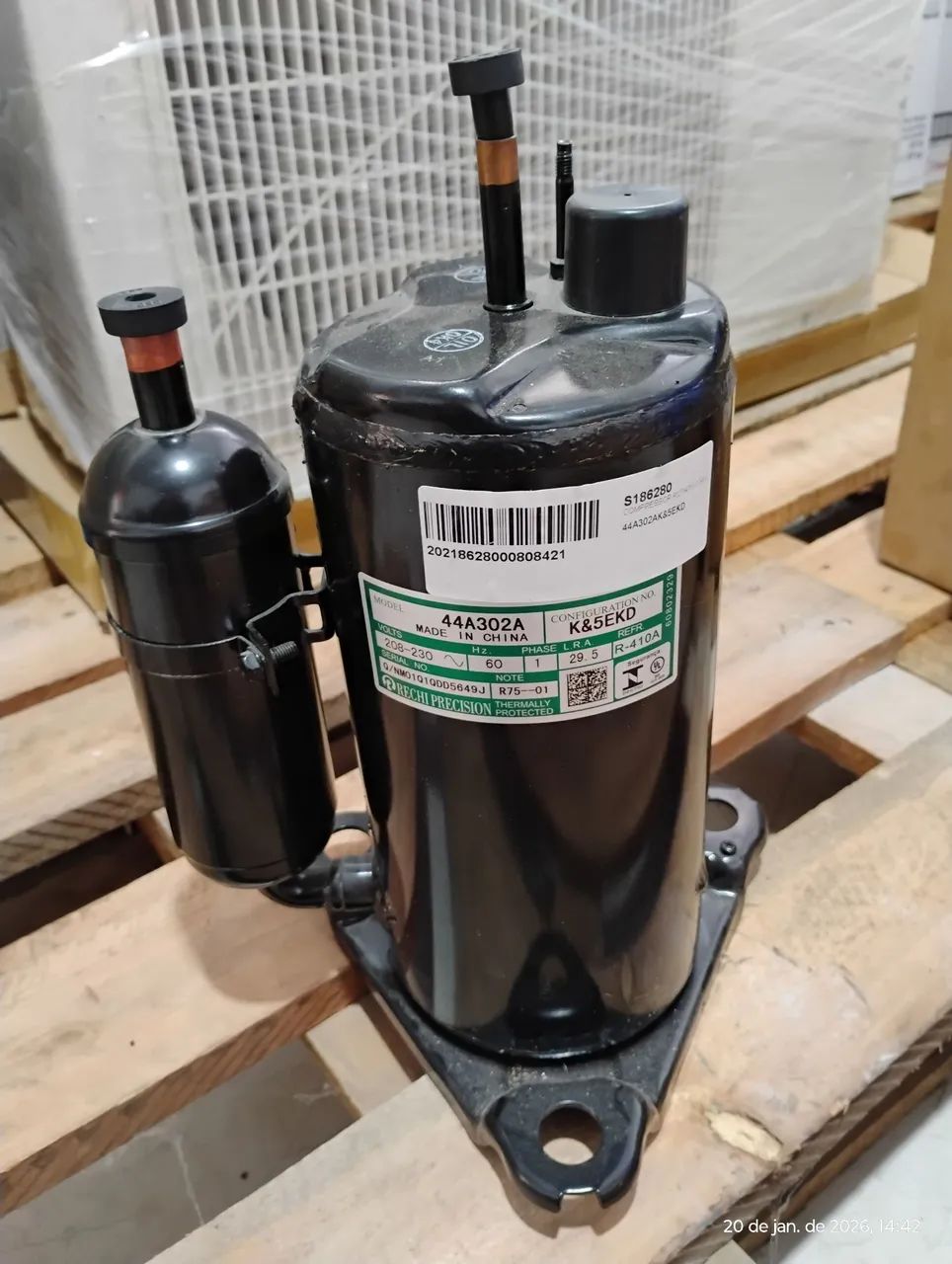 COMPRESSOR RECHI MOD 44A302A R410A 220V 12000BTU