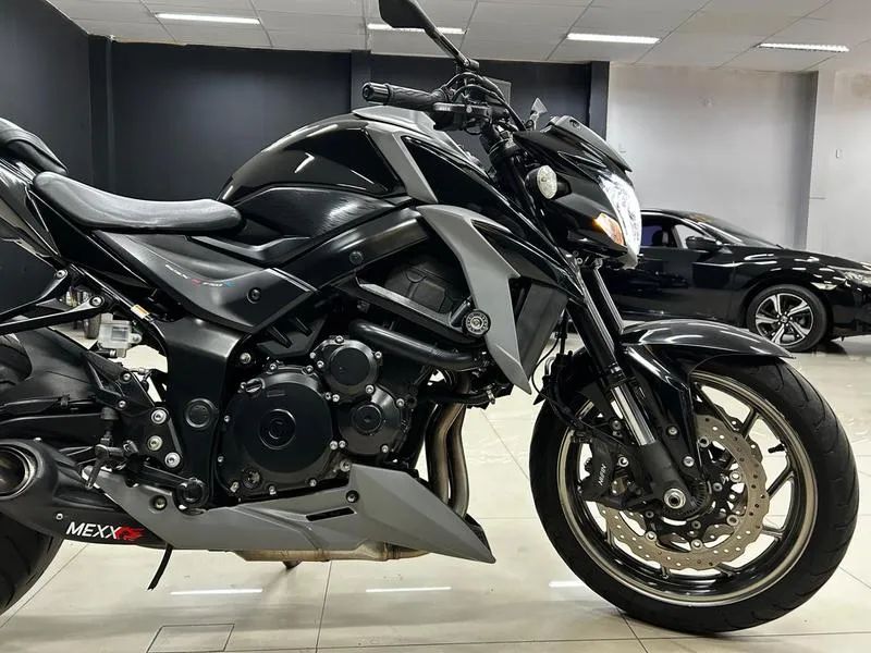 Suzuki 750 2020 - 1518621422 | OLX