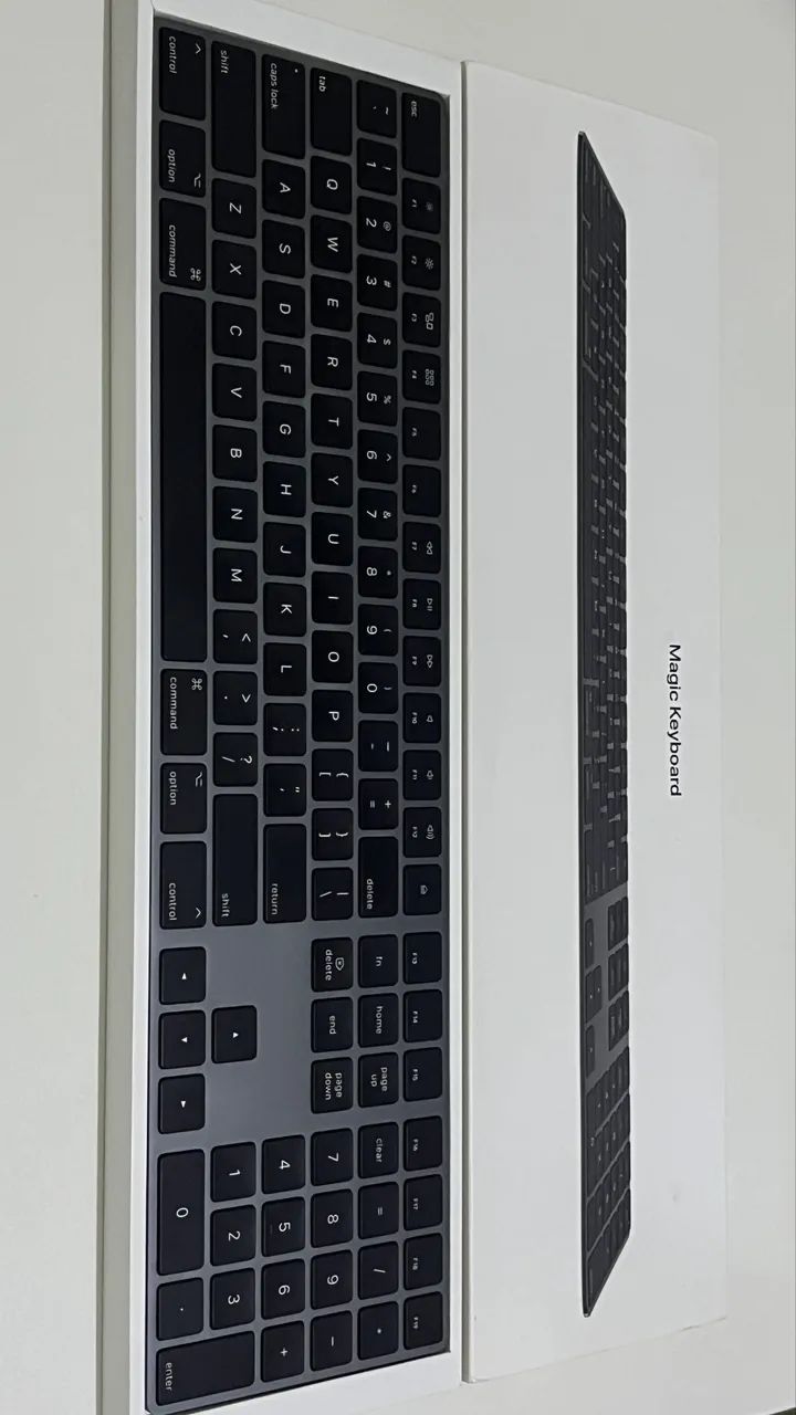 Apple Magic Keyboard A1843 Original - Teclado Numérico + Caixa e Cabo