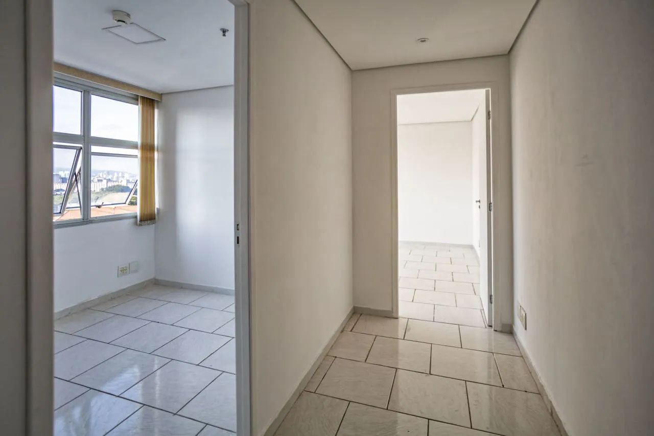 Sala comercial na Rua Catão, 124 - Cj 72  39 m²