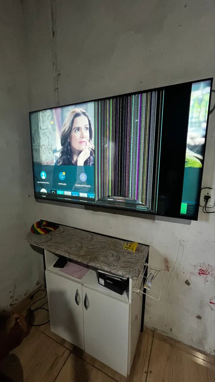 Televisão 65 - Foto 4