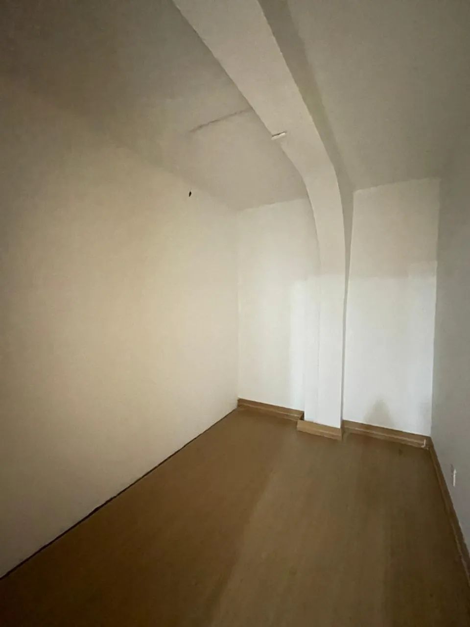 Salas comercias de aprox. 10m² cada em predio comercial, no 2º andar - Jundiaí /Anápolis - Foto 5