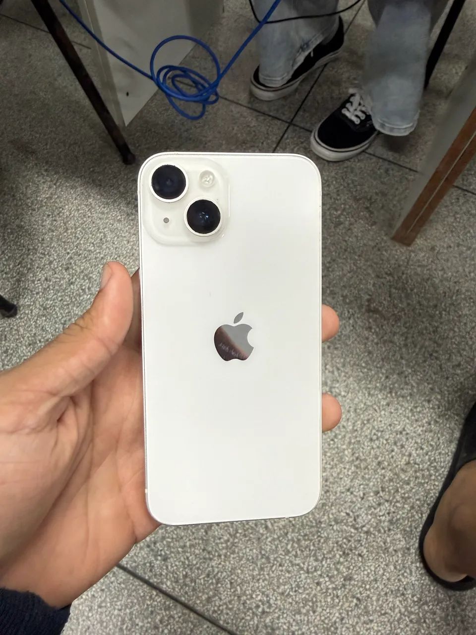 IPHONE 14-BRANCO 128GB IMPECÁVEL  - Foto 2