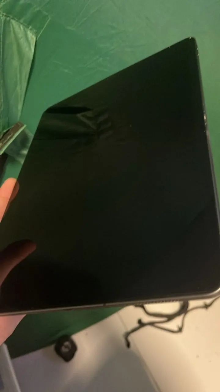 iPad Pro 12,9? 4ª Geração - 1TB - Wi-Fi + Chip(Celular) - Foto 2