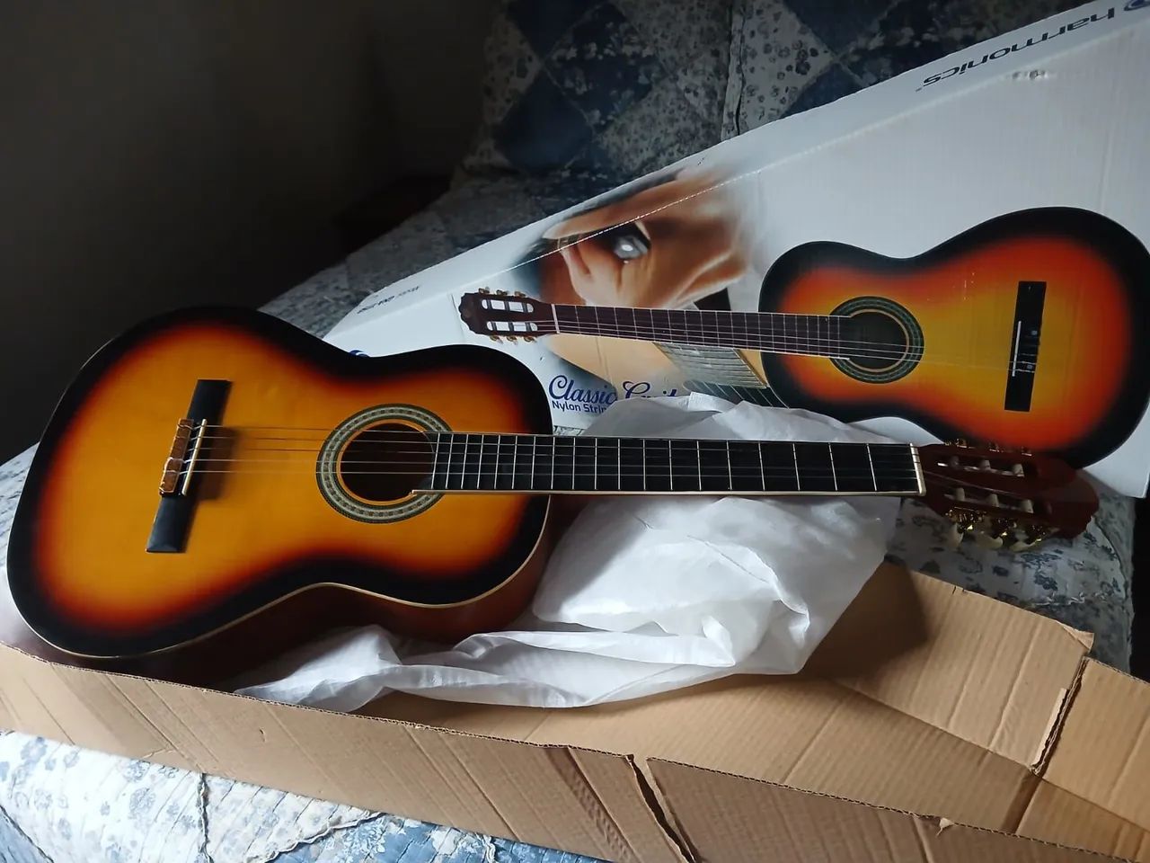 Vendo violão marca harmonics - Foto 2