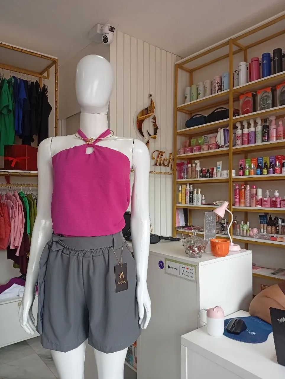 Blusa elegante e sofisticado em alfaiataria pink 