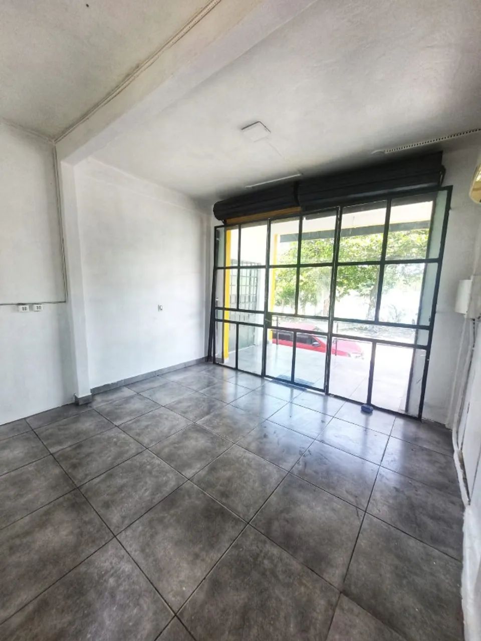 PONTO COMERCIAL NO P10 - * - Foto 3