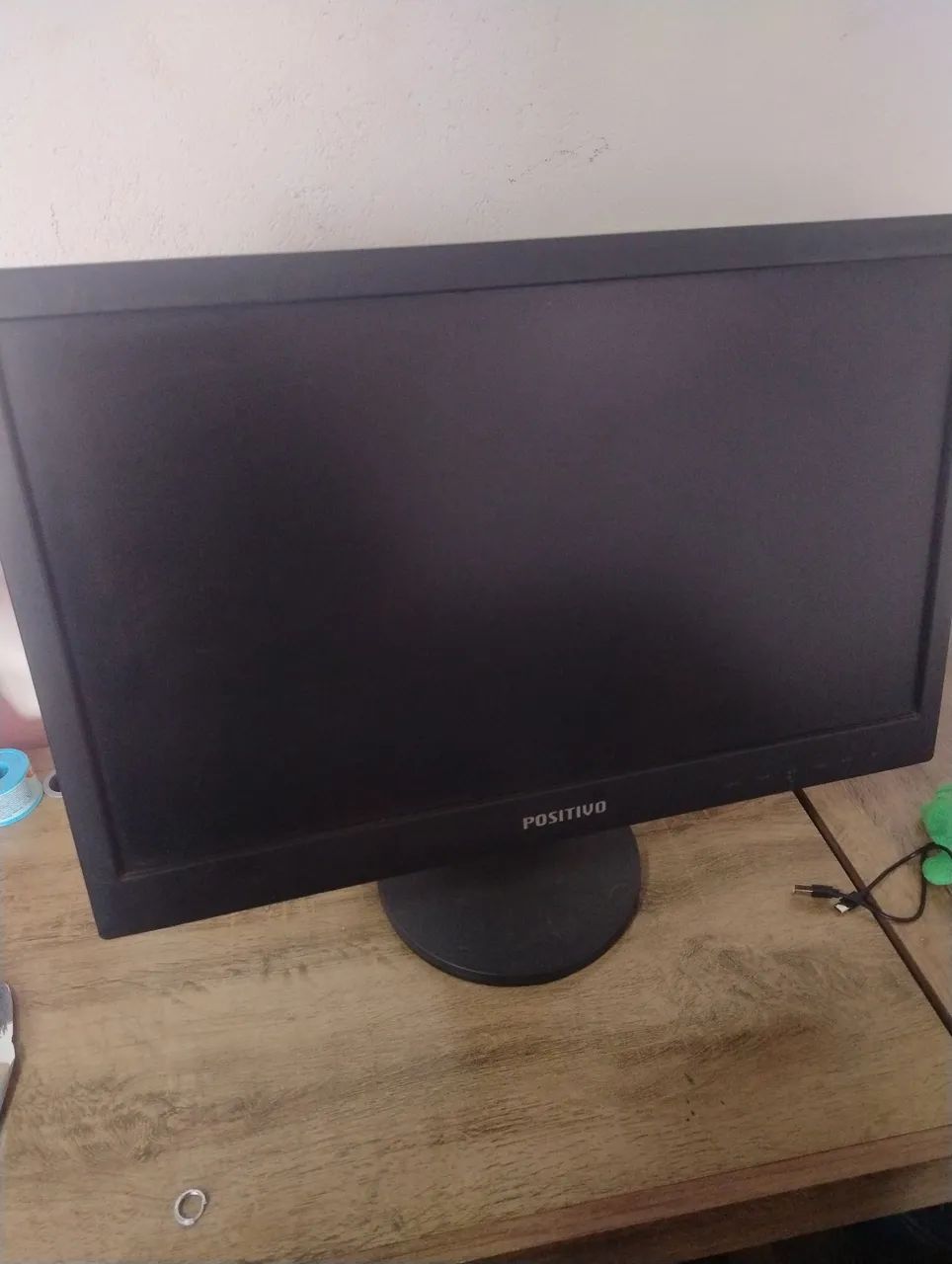 Monitor Positivo 19" 