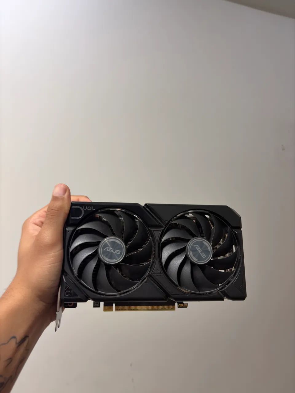 RX 9060xt 16gb ASUS - PLACA DE VIDEO - Foto 5