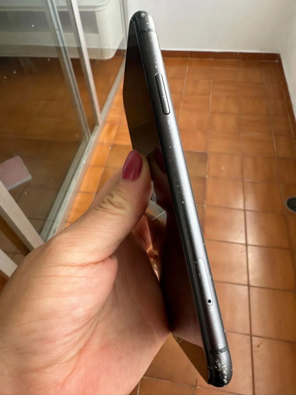 Vendo iPhone 11 - única dona.  - Foto 5