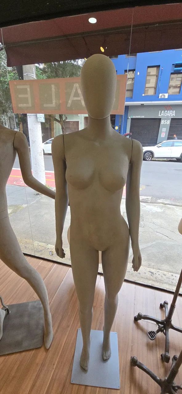 Manequins para vitrine - Foto 3