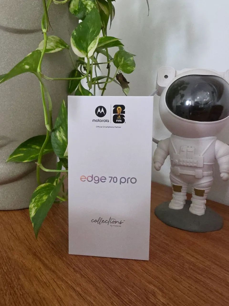 Moto Edge 70 Pro LACRADO - Foto 2