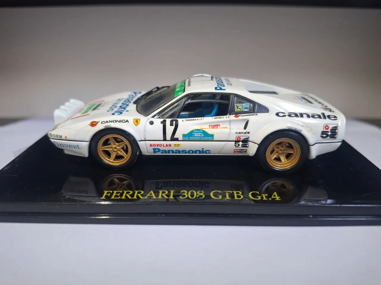Miniatura Ferrari 308 GTB Gr4 Rally 1:43