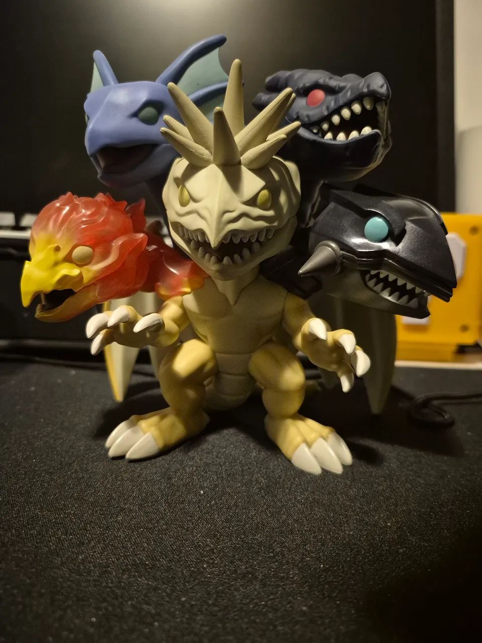 Funko Yu Gi Oh Dragão de 5 Cabeças Original