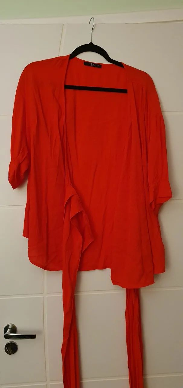 Blusa Vermelha Transpassada - P. A Concept