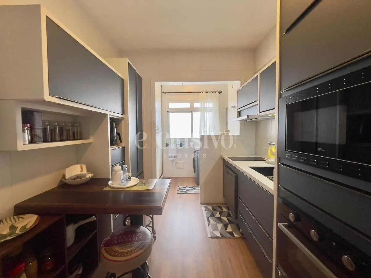 2 dormitórios em andar alto e próximo ao comércio - Foto 5