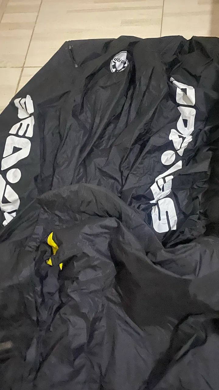 Capa para cobrir jet ski seadoo 170 original  - Foto 3