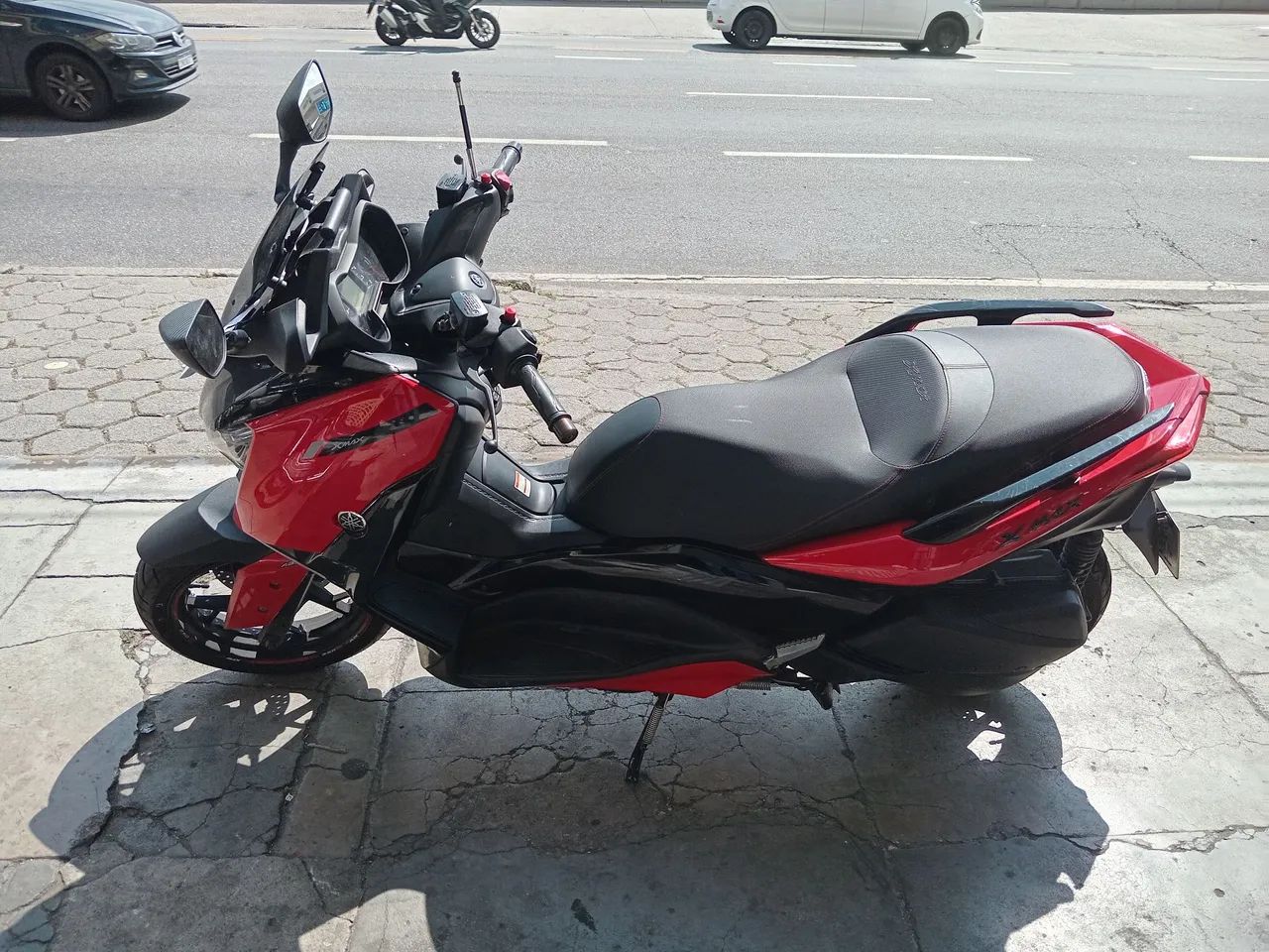 Xmax 250 - Foto 4