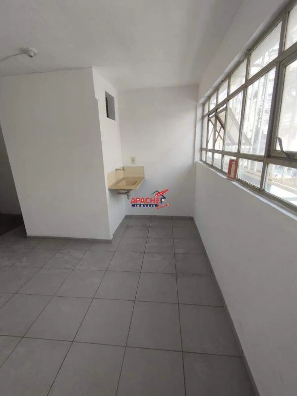 Loja Comercial para Aluguel no Centro de Viçosa, MG - Foto 5