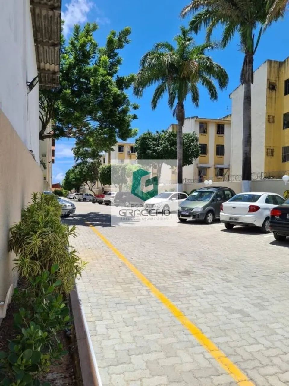 Apartamento, no Carlito Pamplona, com 2 dormitórios à venda, 87 m². - Foto 5