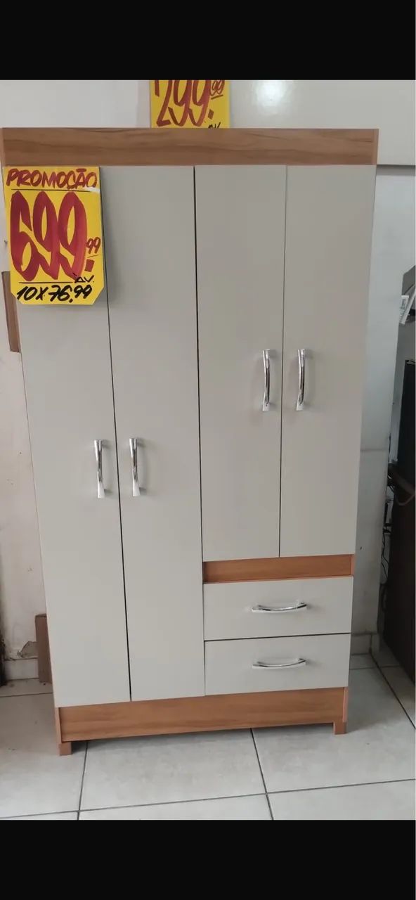 Guarda roupa montado 700,00