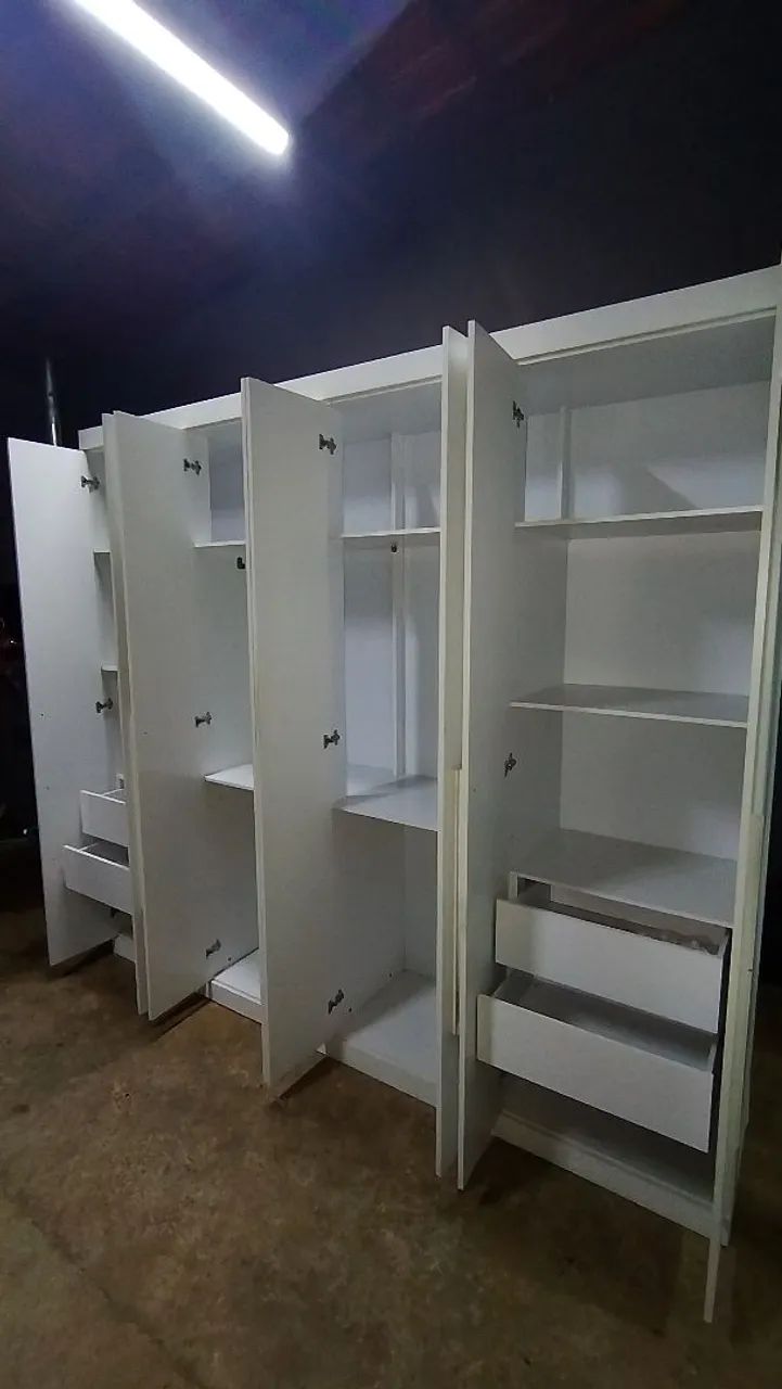 Guarda roupa USADO INCLUSO ENTREGA E MONTAGEM  - Foto 2