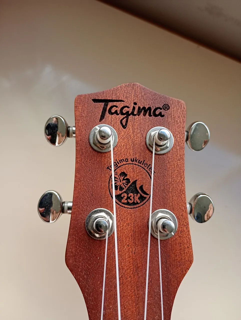 Ukulele Tagima  - Foto 3