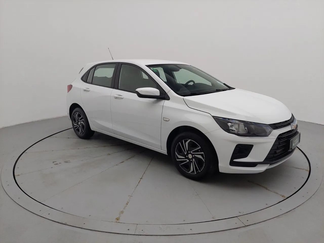 Chevrolet Onix Hatch 1.0 12V Flex Mec. 4P, foto 7 de 18