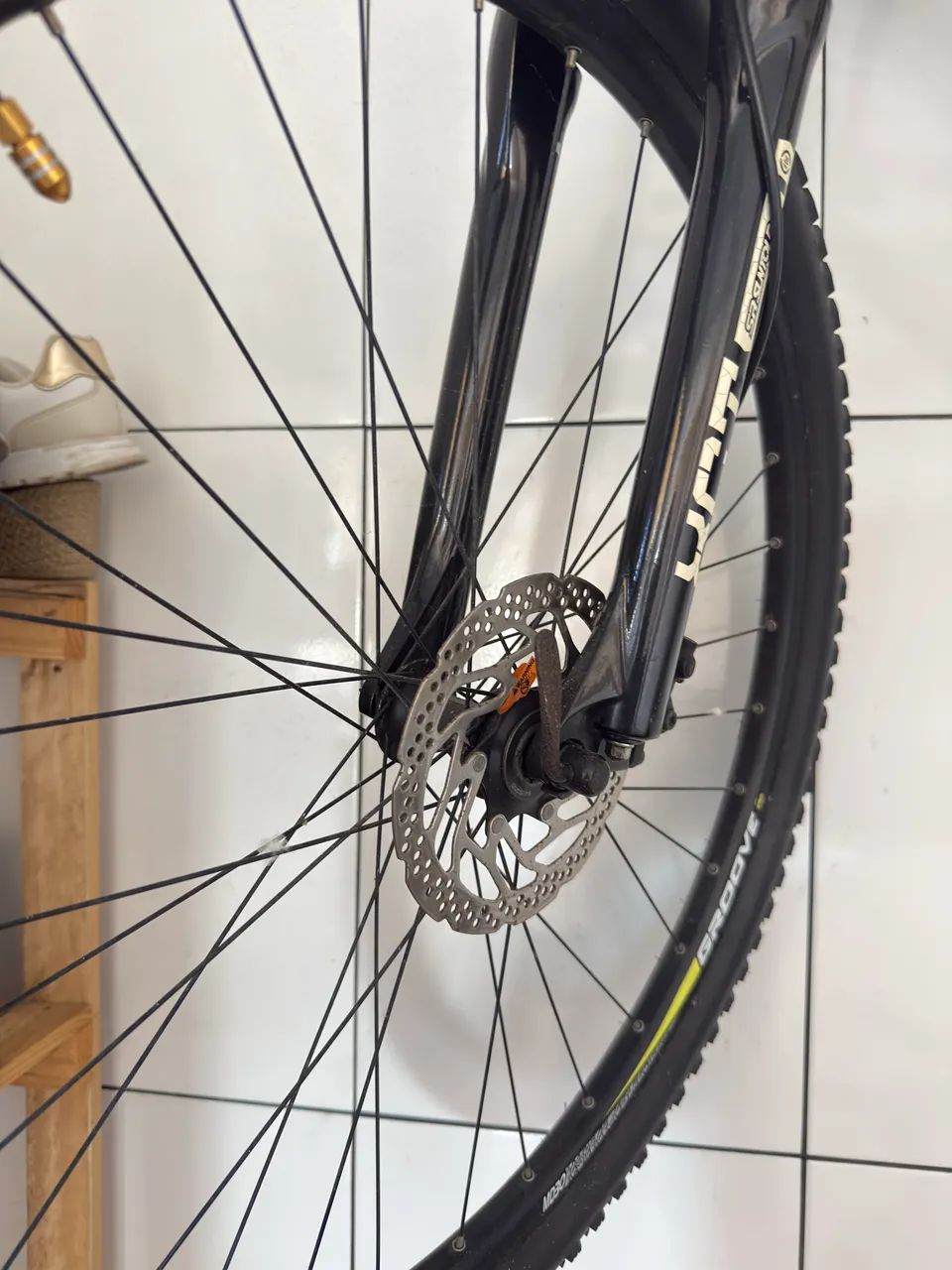 Bicicleta MTB Groove aro 29. - Foto 2