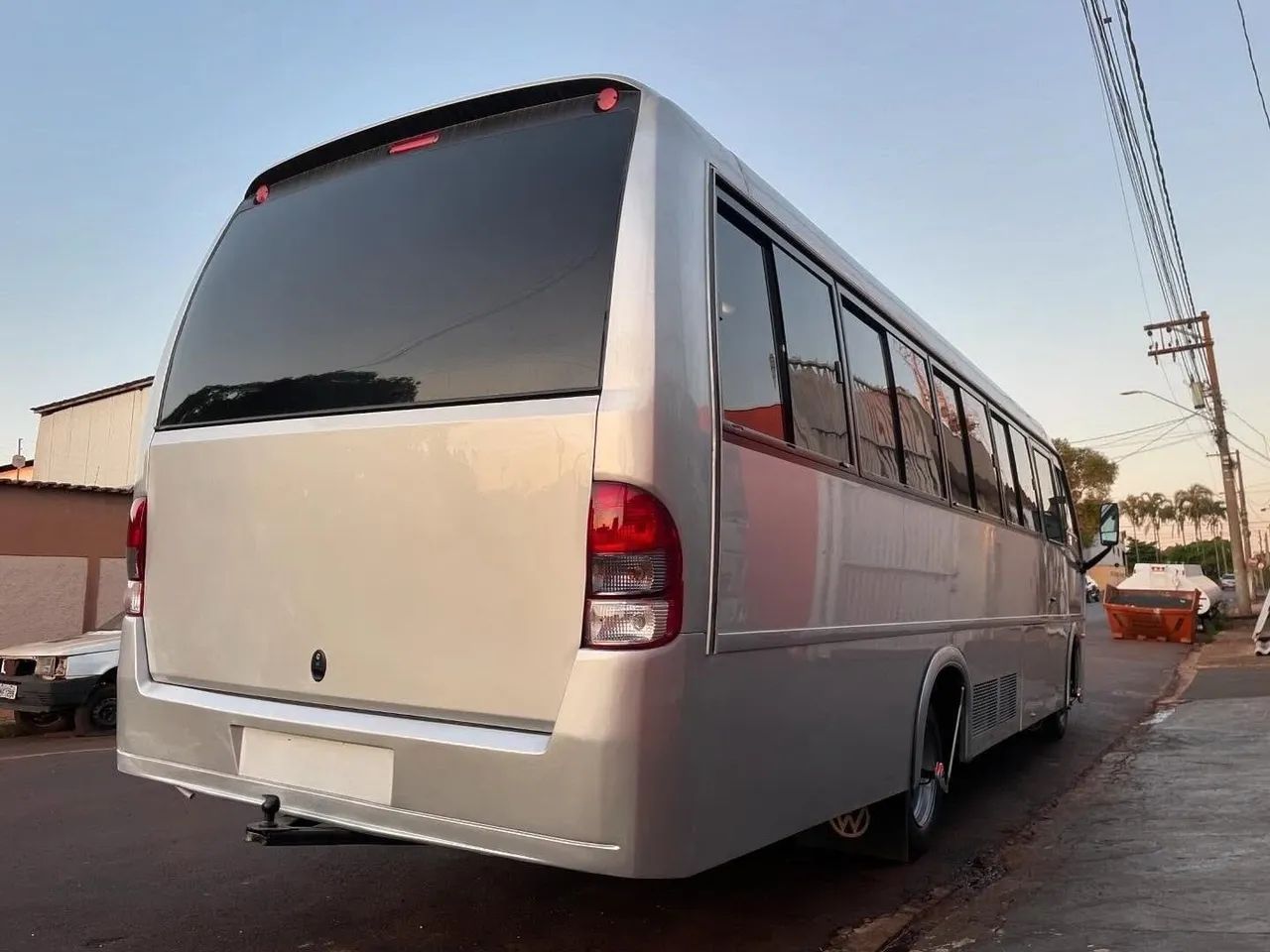 MICROÔNIBUS VOLARE W9 - Foto 2
