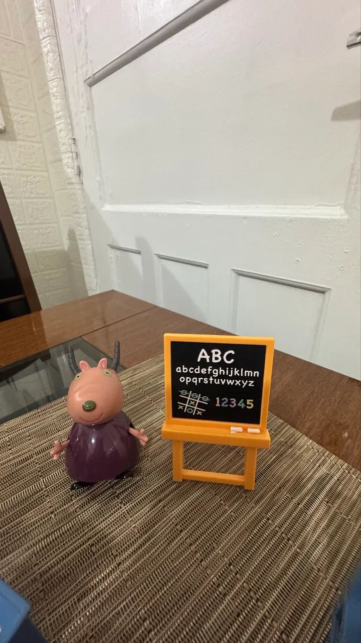 Escola Peppa Pig  - Foto 2