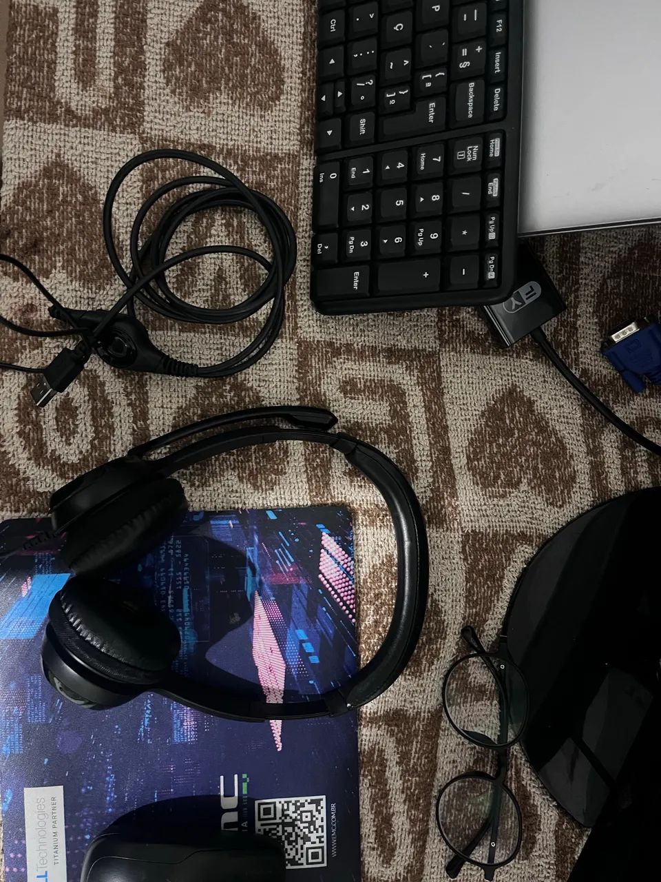 Headset Logitech H390 original, em excelente estado e pouquíssimo uso. - Foto 3