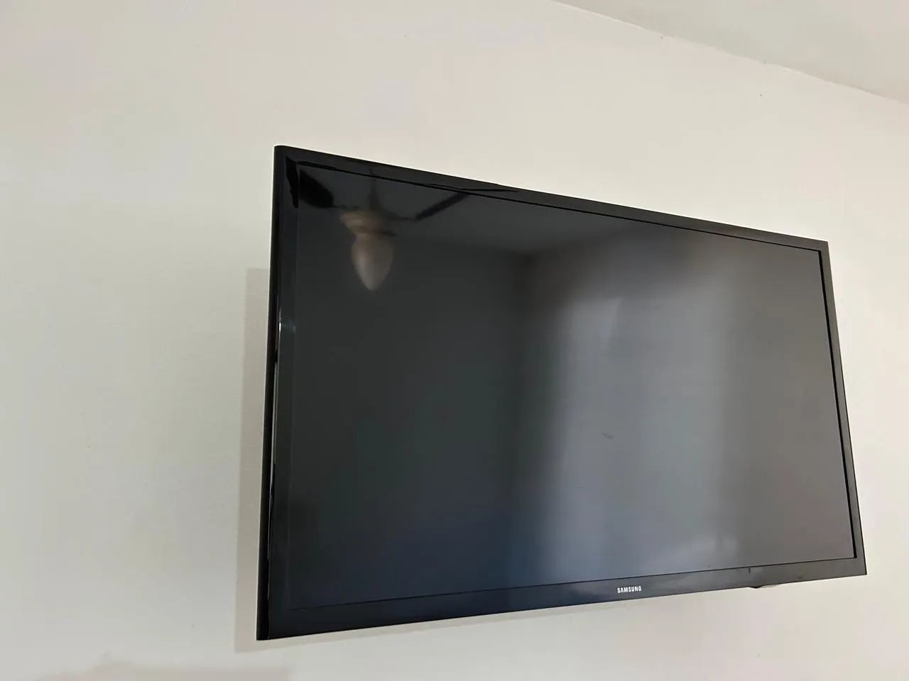Duas televisões Samsung  - Foto 3