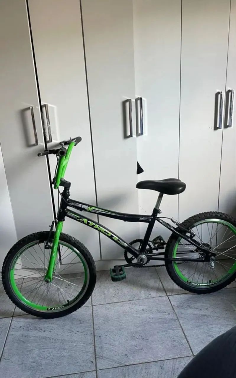 Vendo bicicleta aro 20  - Foto 2
